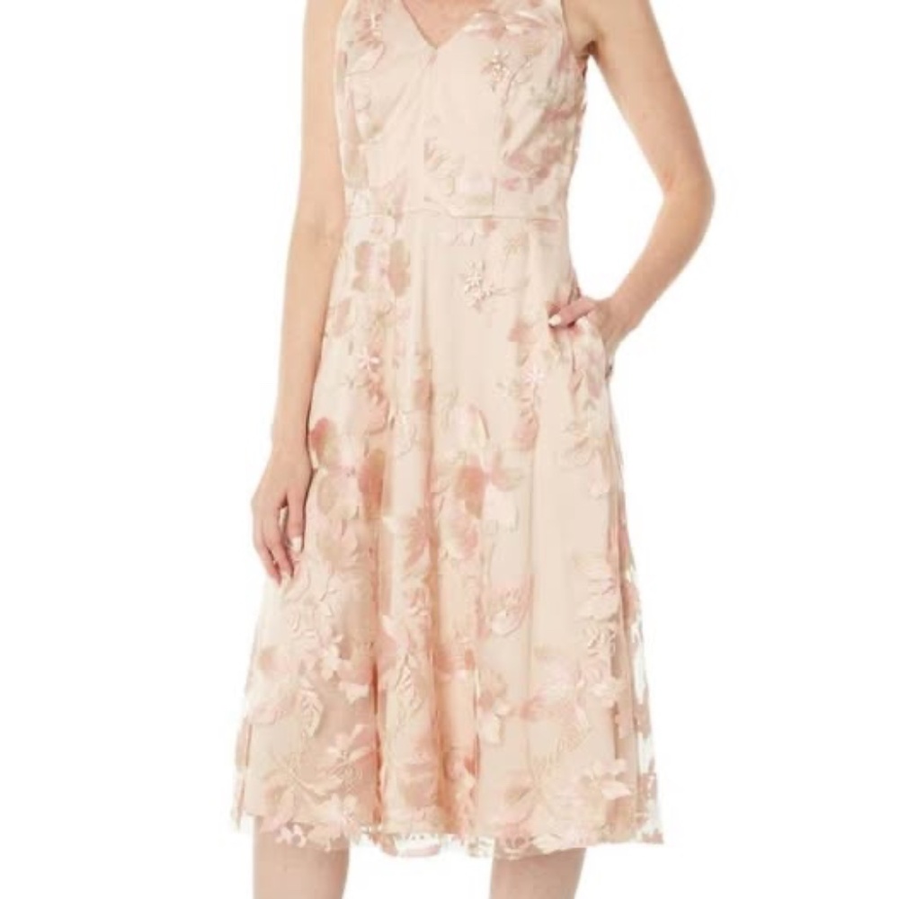 Vince Camuto Embroidered Mesh Midi Dress – Size 8